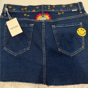 Mother of denim Jean mini skirt with embroider details, brand new NWT size 28